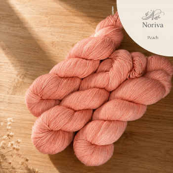 Noriva 400 - Peach | pflanzengefärbte Sockenwolle