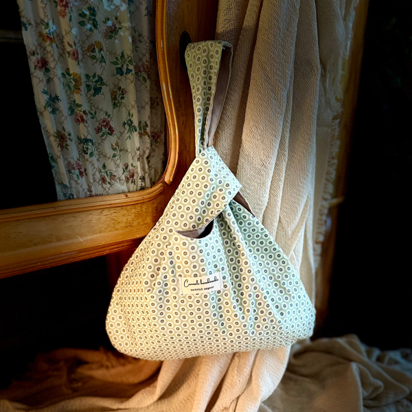 Japanische Knotentasche | Baumwolle | Wiesenpoesie | Außenansicht