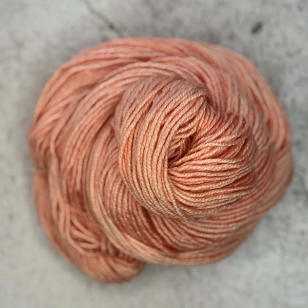 Noordelike | DK | pflanzengefärbt | Peach