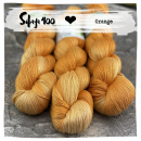 Sibaya Orange – pflanzengefärbtes Yak-Seide-Garn in leuchtend warmem Orange von Crenali handmade